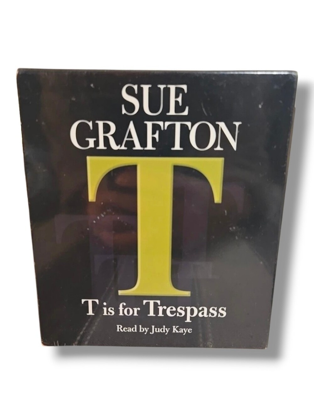 T Is For Tresspass By Sue Grafton Audiobook CD 2007 Random House New Sealed